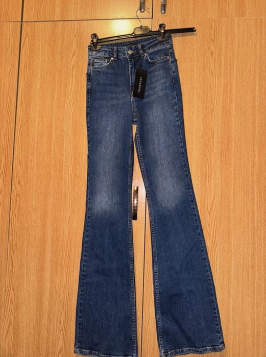 Blugi evazati. Trendyol