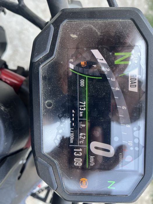 Kawasaki z900 713km