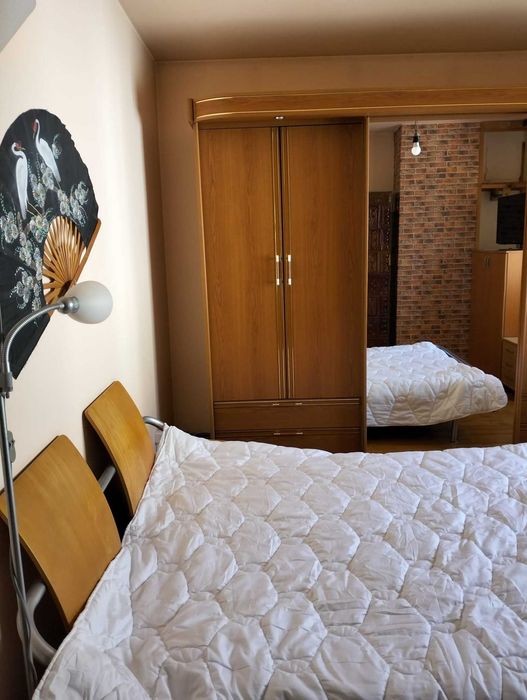 Apartament 3 camere Herculane 75 mp + boxă mare investiție
