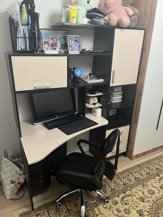 Компьютерный стол