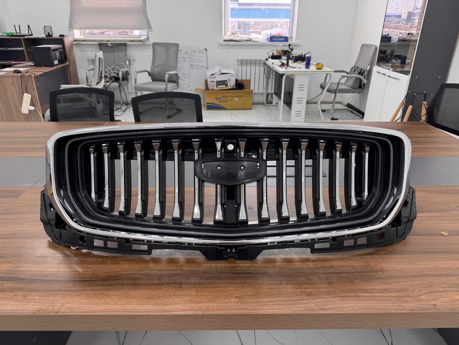 Geely Monjaro Решетка радиатора в сборе
