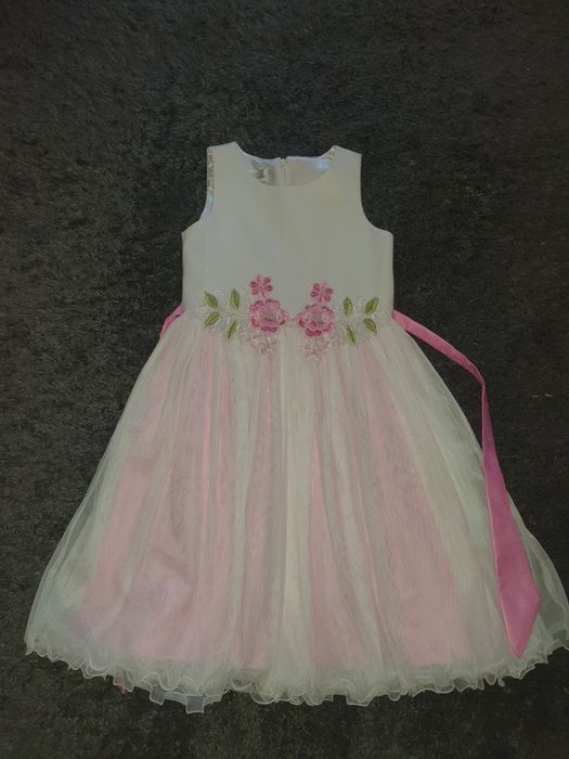 Рокли 134/140 за момиче