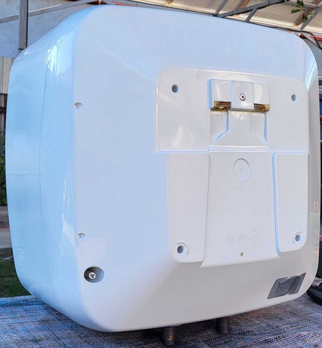 Boiler electric Ariston 30L – 1500W, stare excelentă (ca nou)