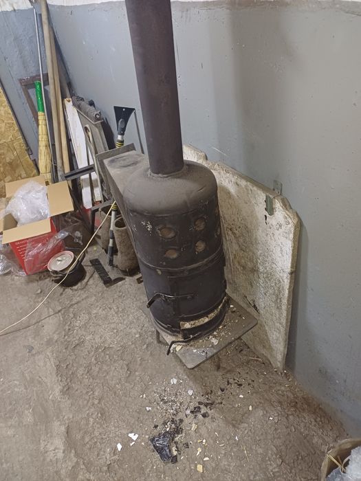 Продам печь буржуйка