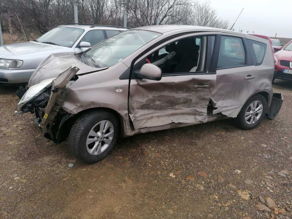 Nissan Note / Нисан Нот