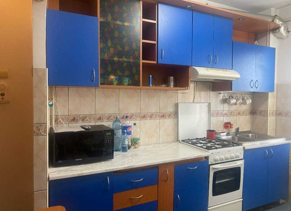 Vanzare mobilier second hand