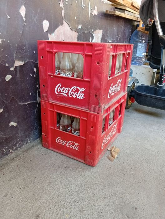 Продам Бутылки Колы