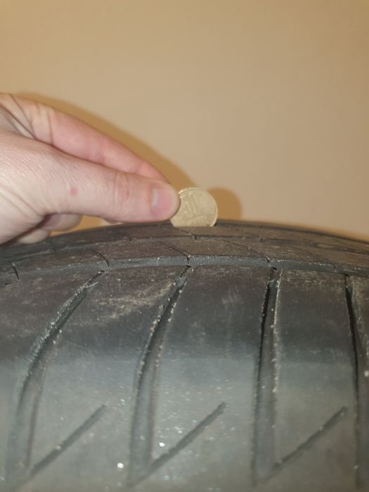 Anvelope vara Bridgestone 235/65/R17