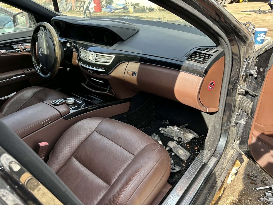 Части за Mercedes w221 s500