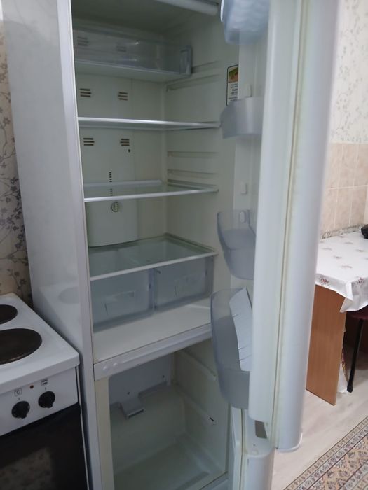 Продается плита и холодильник срочно!!