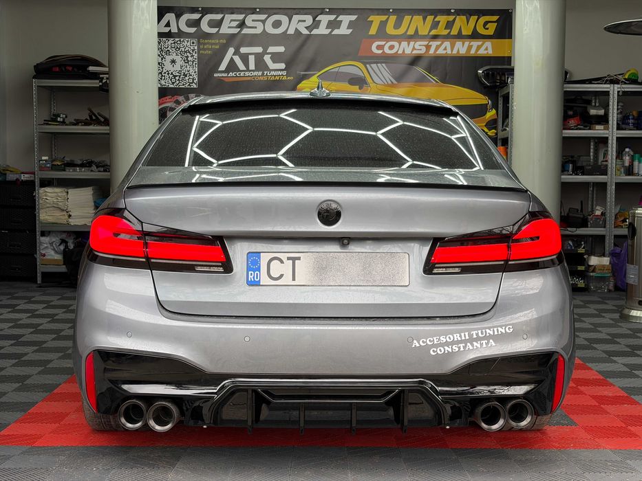 Eleron Portbagaj - BMW G30 M5 Style Negru Lucios