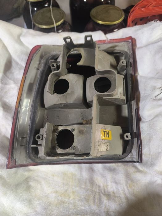 Опель Задний стоп опель вектра