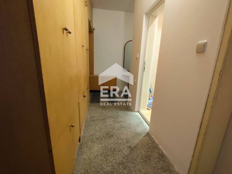 Продава се Тристаен апартамент в Хасково, Дружба 1 - 96 кв.м за 1073 €/кв.м - Снимка #5