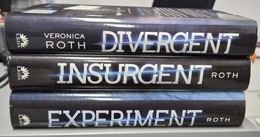 Vanzare Colectie Veronica Roth_Divergent_Insurgent_Experiment_3 vol
