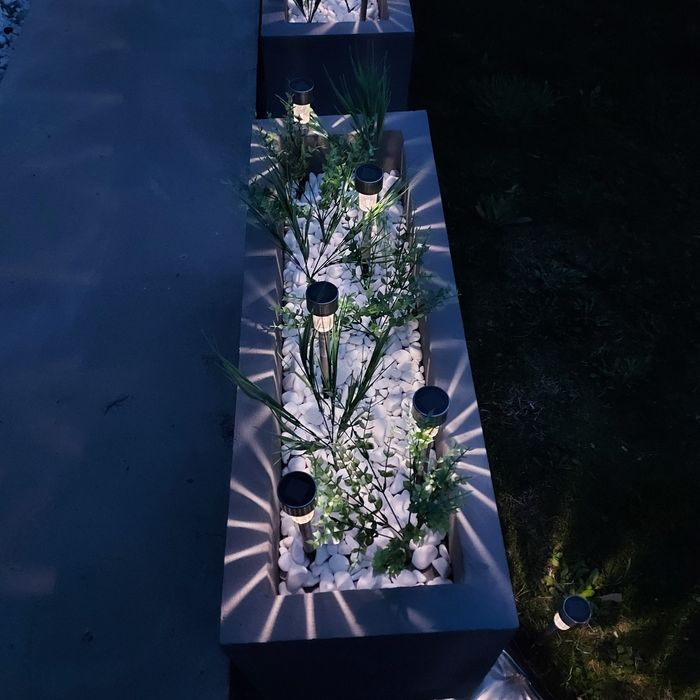 Jardiniere decorative