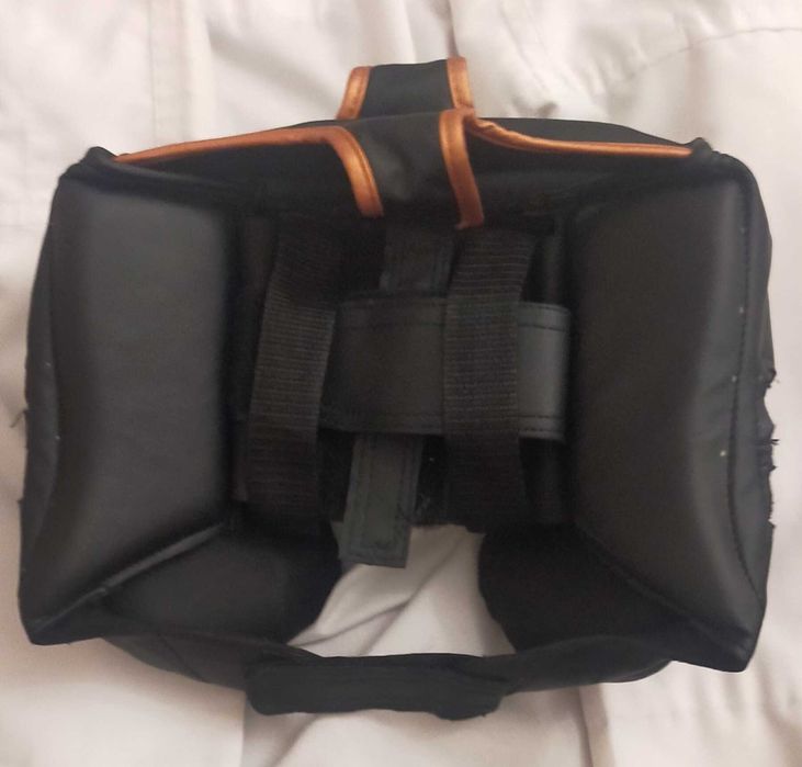 Шлем каратэ кикбоксинг итд