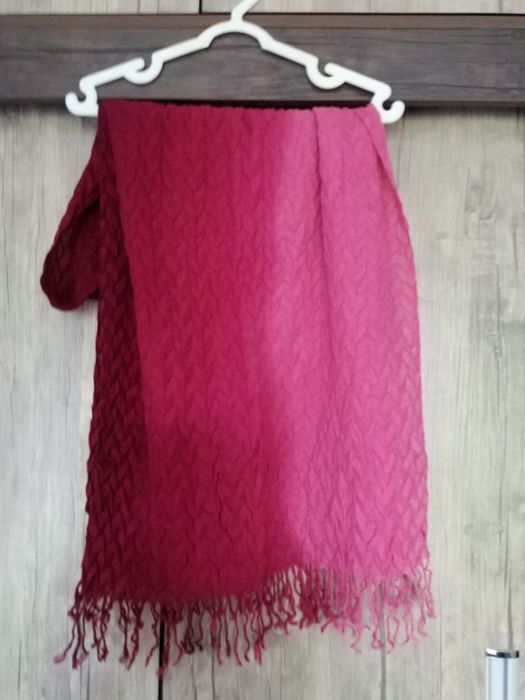 Продаю шарфы женские