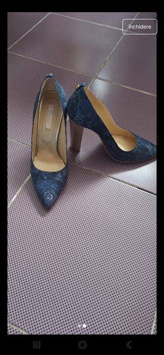 Pantofi eleganti