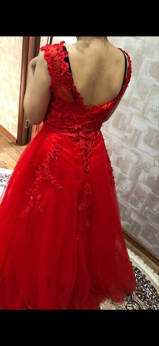 Новое Женское платье