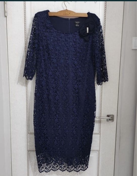 Продам вечерние платья