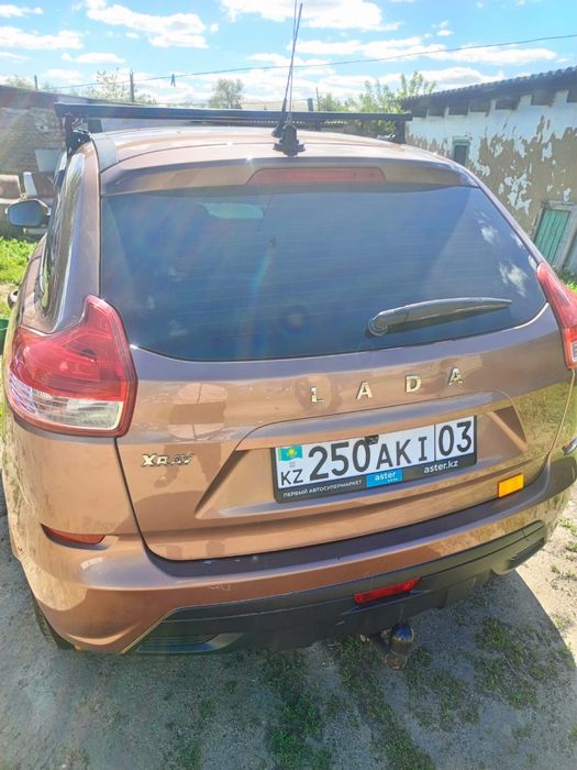Продам Lada x-ray