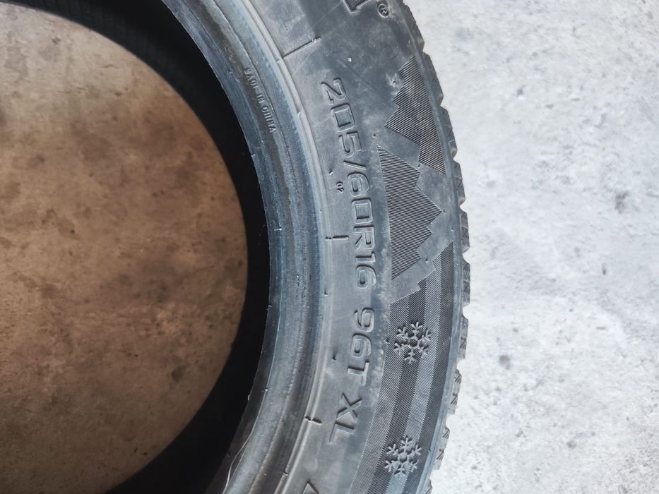 Продам резину r16