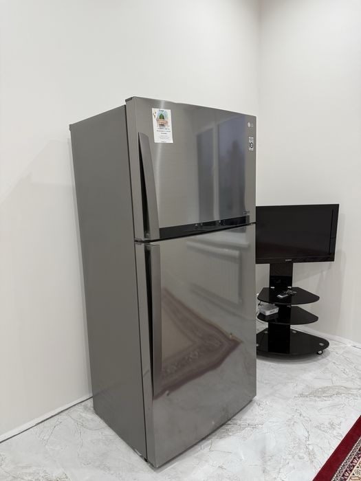 Холодильник LG,