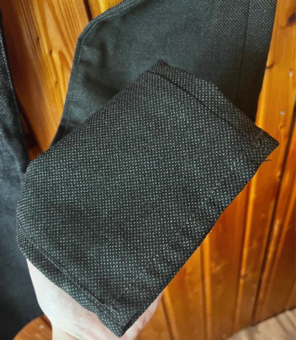 Pantaloni costum