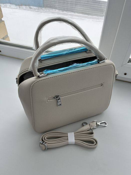 Продам сумочку красивую