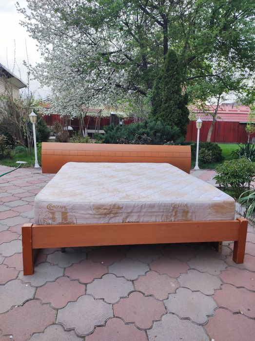 Продам диван + кровать  б/у в отличном состоянии