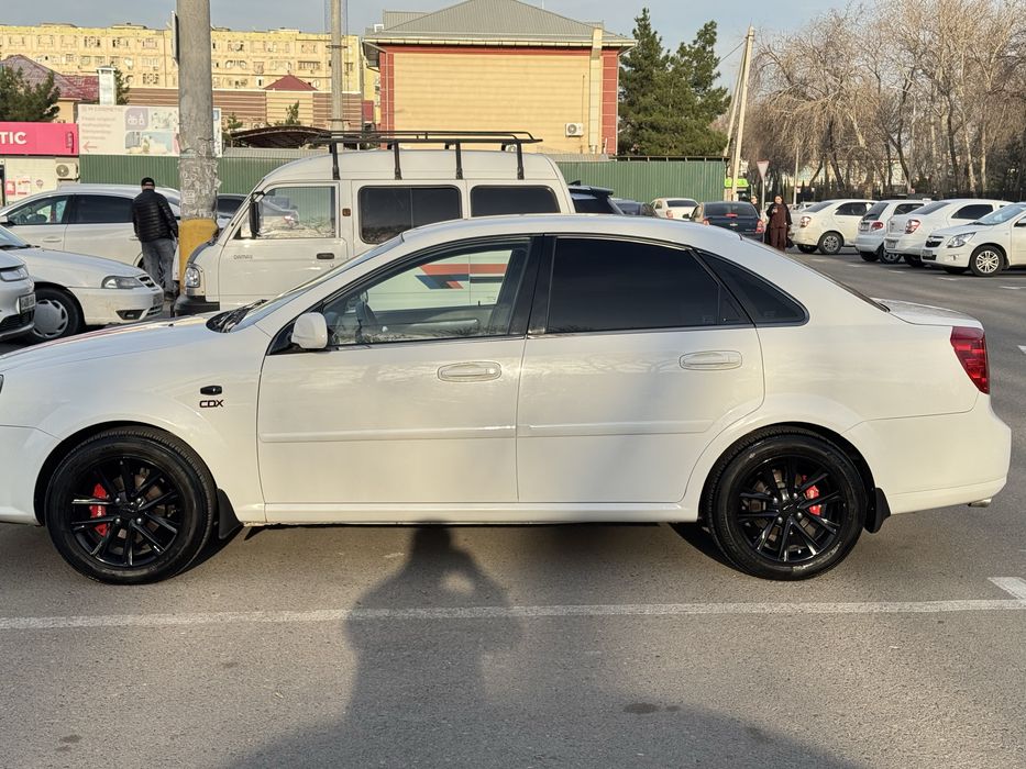 Chevrolet lasetti 1.8