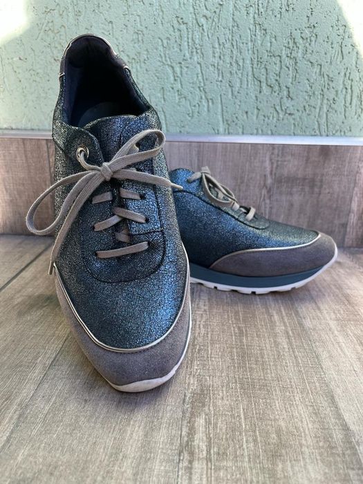 Sneakers din piele naturala