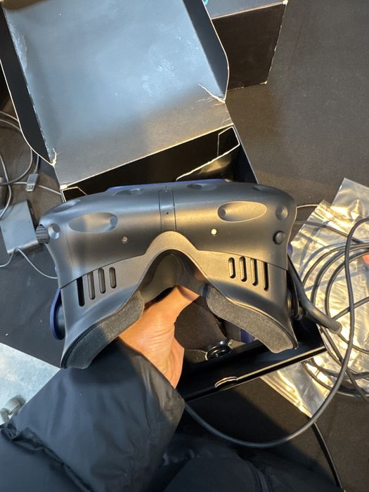 Ochelari VR Vive Pro2 nu se aprind