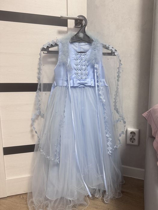 Продам платье в отличном состоянии