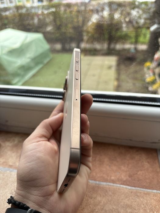 Vand  Iphone 16 Pro Max 512