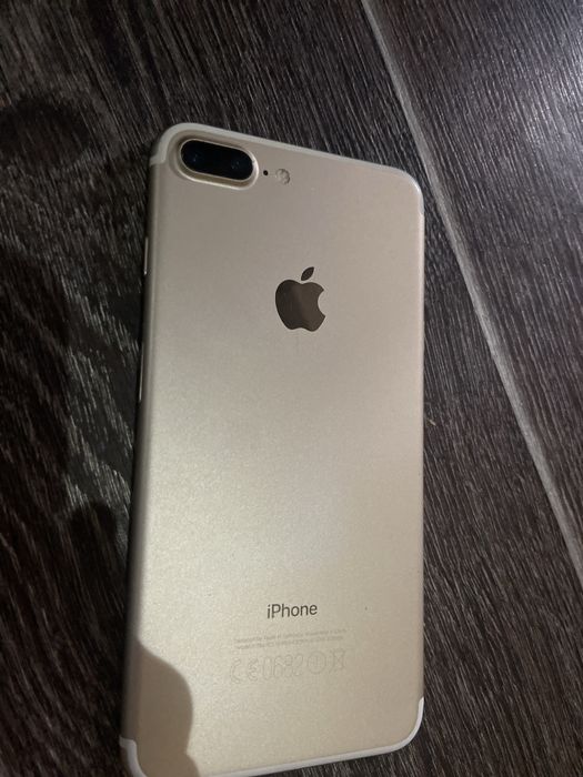iphone 7 plus продам