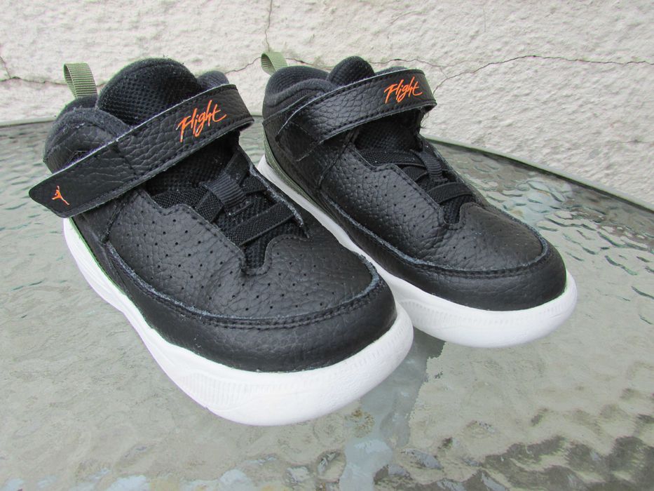 Детски маратонки Nike Air Jordan Max Aura 5