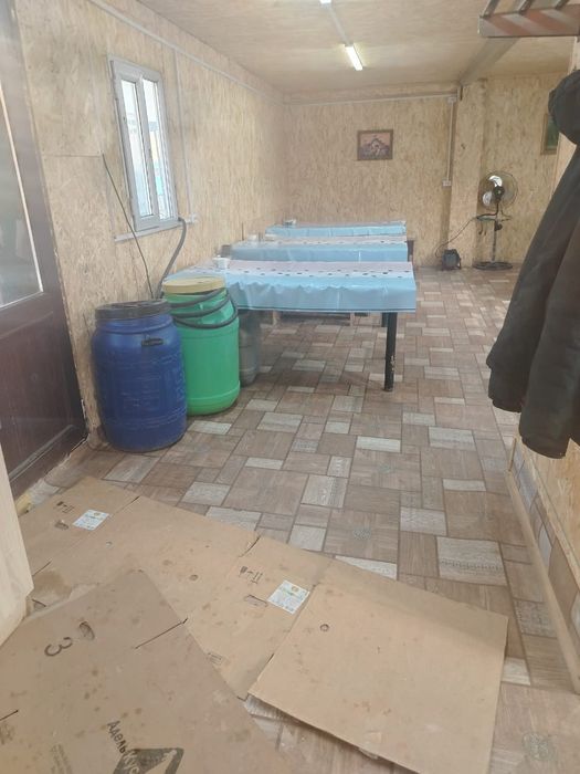 Столовая контейнер