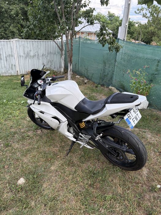 Yamaha YZF R125 2009