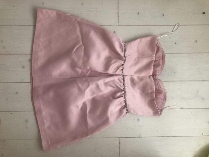 Официална розова сатенена бална рокля Bershka Dressy