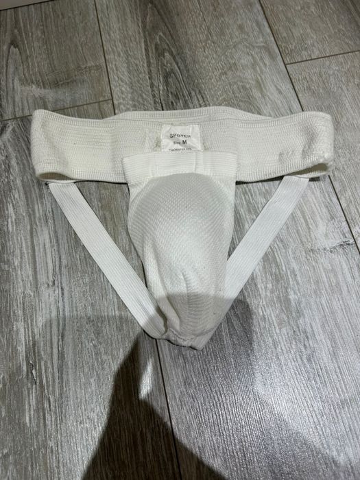 Продам кимоно с экипировкой