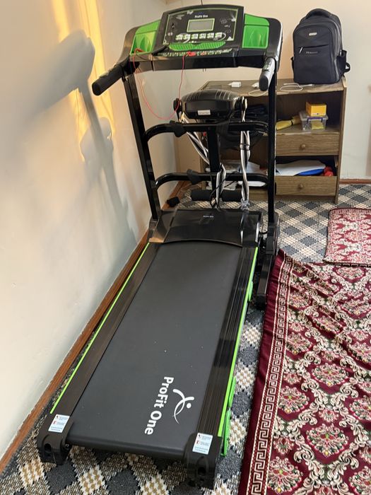 Беговой дорожка сотилади