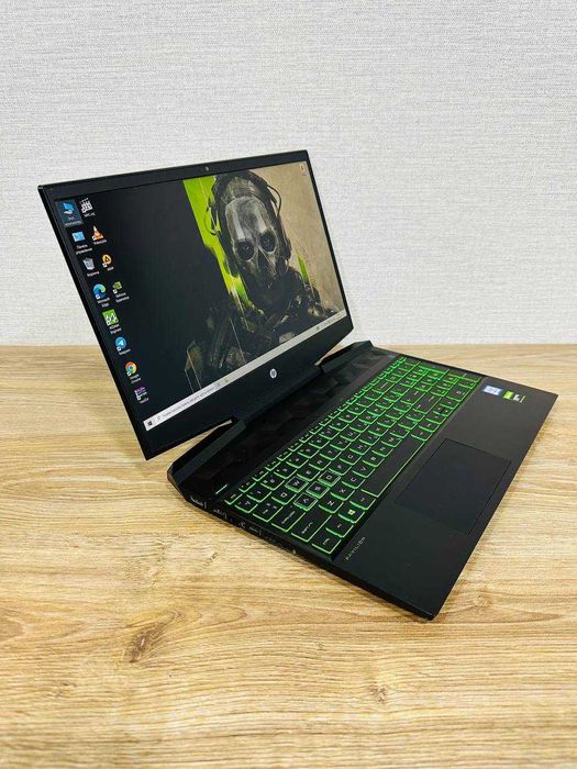 Продам Геймерский ноутбук HP Pavilion Gaming в отличном состоянии
