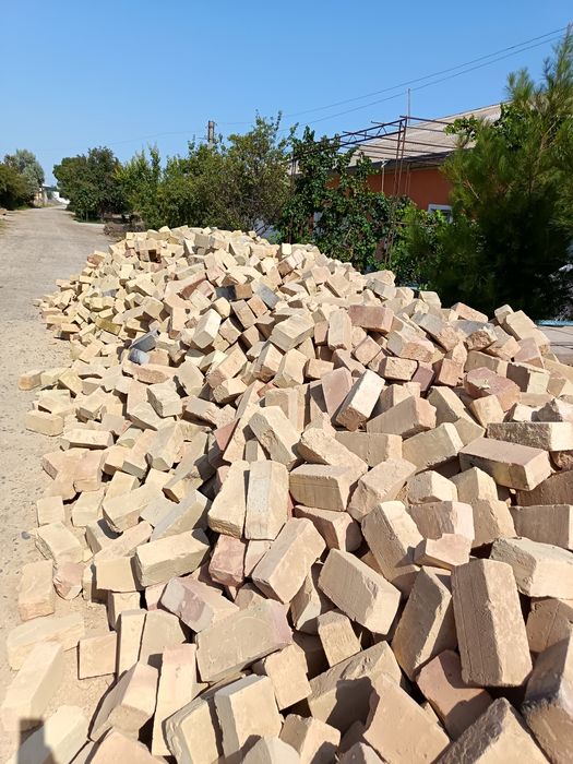 Дастафка  бор   етказиб берамиз хом гиштлархам бор