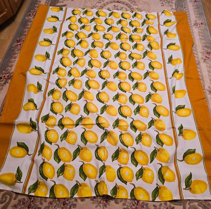 Diverse fețe de masă și ștergare populare