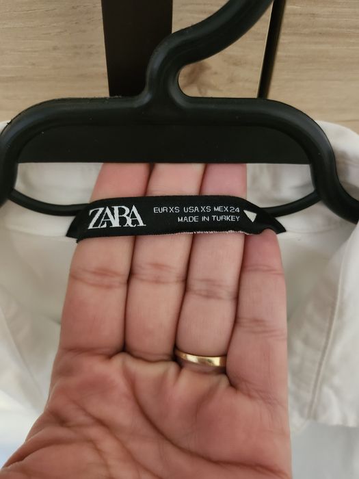 Рокля  Zara XS размер