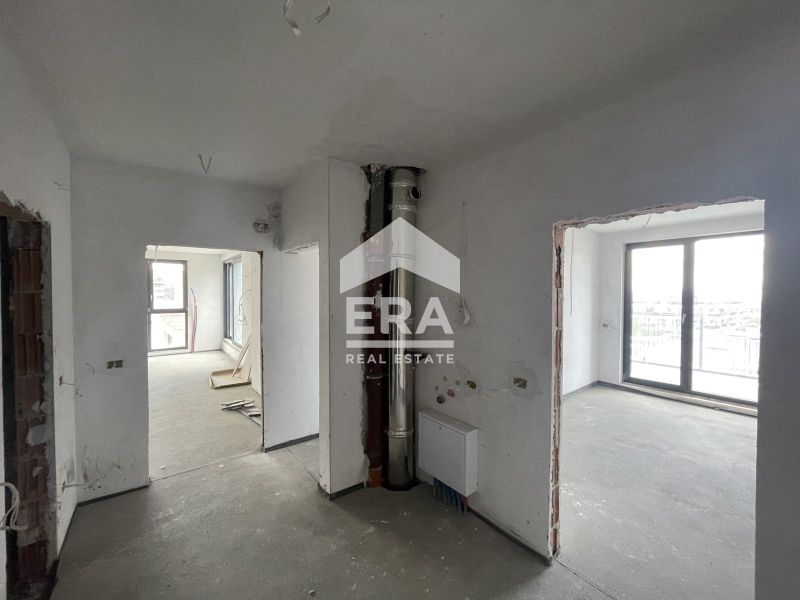 Продава се Тристаен апартамент в София, Витоша - 157 кв.м за 2652 €/кв.м - Снимка #1