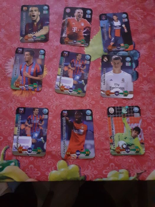 Vând autocolante fotbal FIFA The Golden World of Football