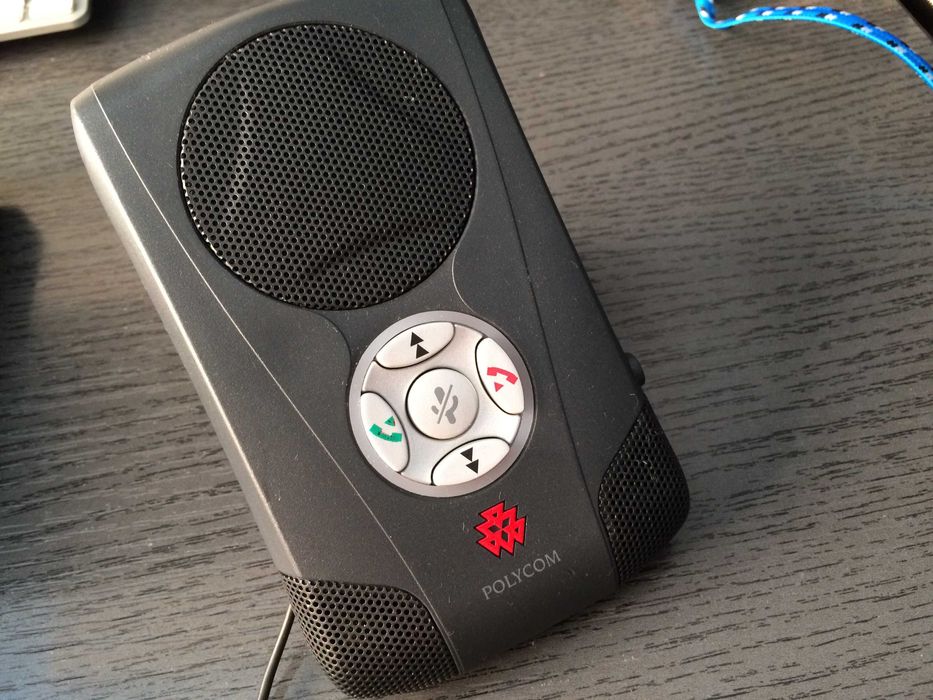 Polycom Communicator CX100 functional.Cititi tot anuntul.