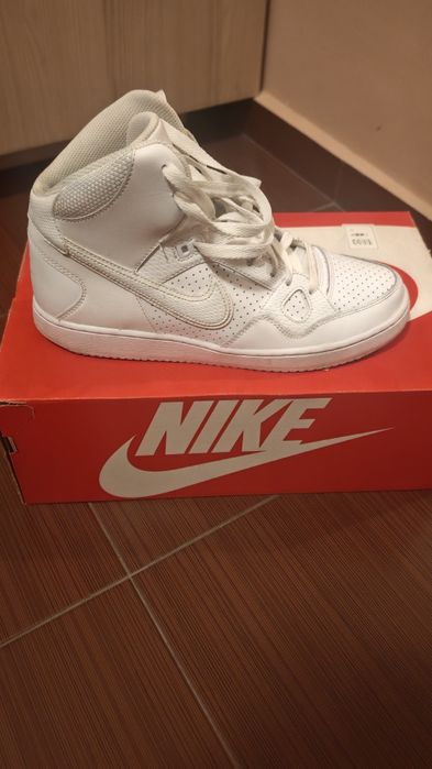 Кецове Nike Air Force 42 номер